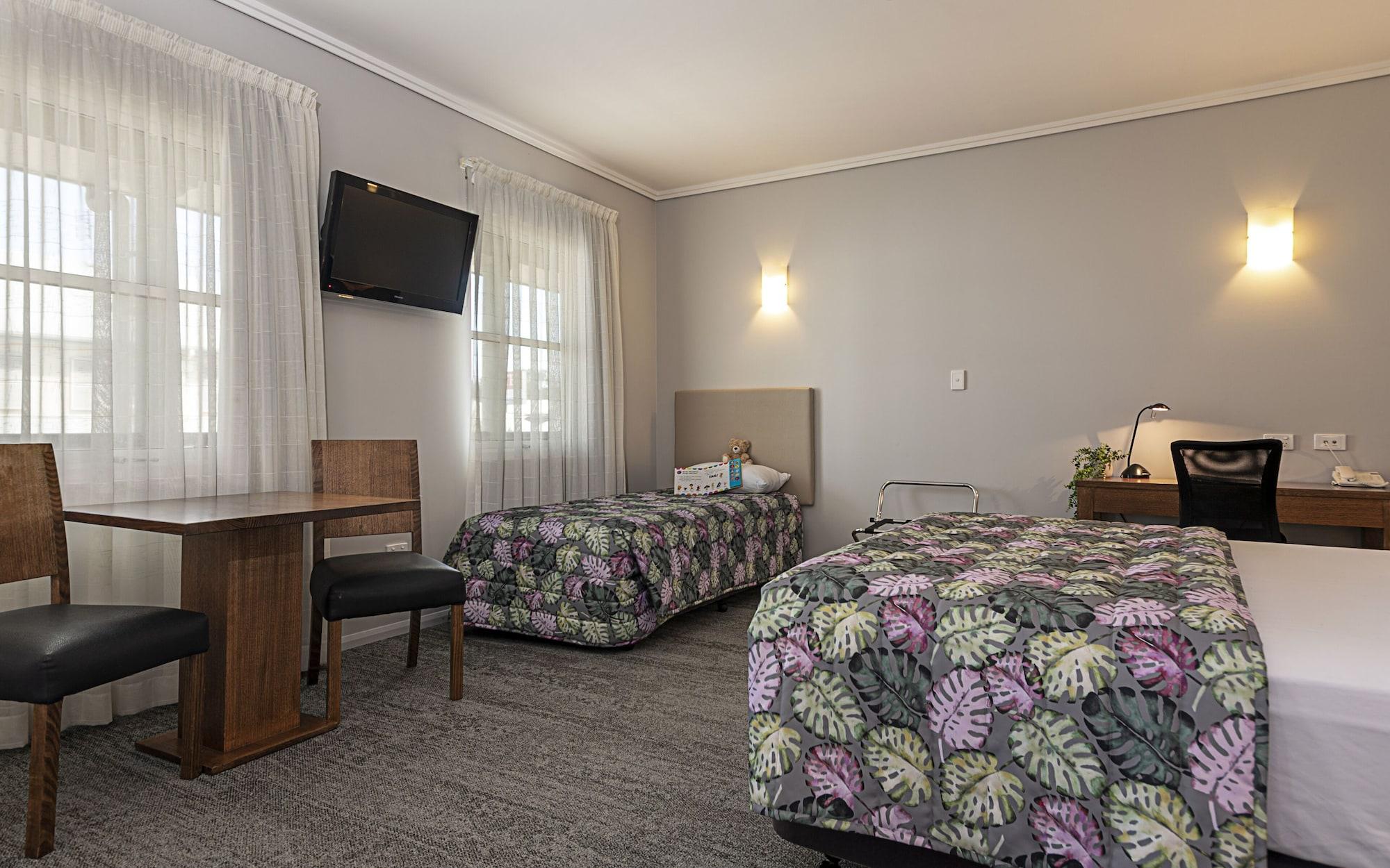 Coachmans Inn Уоруик Екстериор снимка